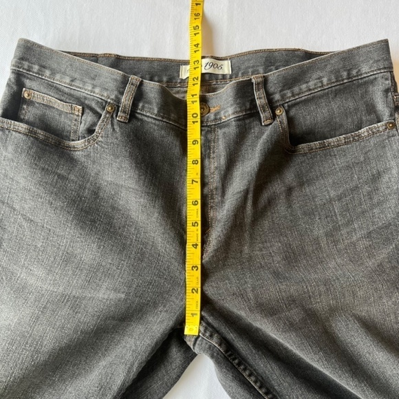 Jos. A. Bank 40Wx32L - 1905 grey tailored fit jeans - Picture 7 of 10